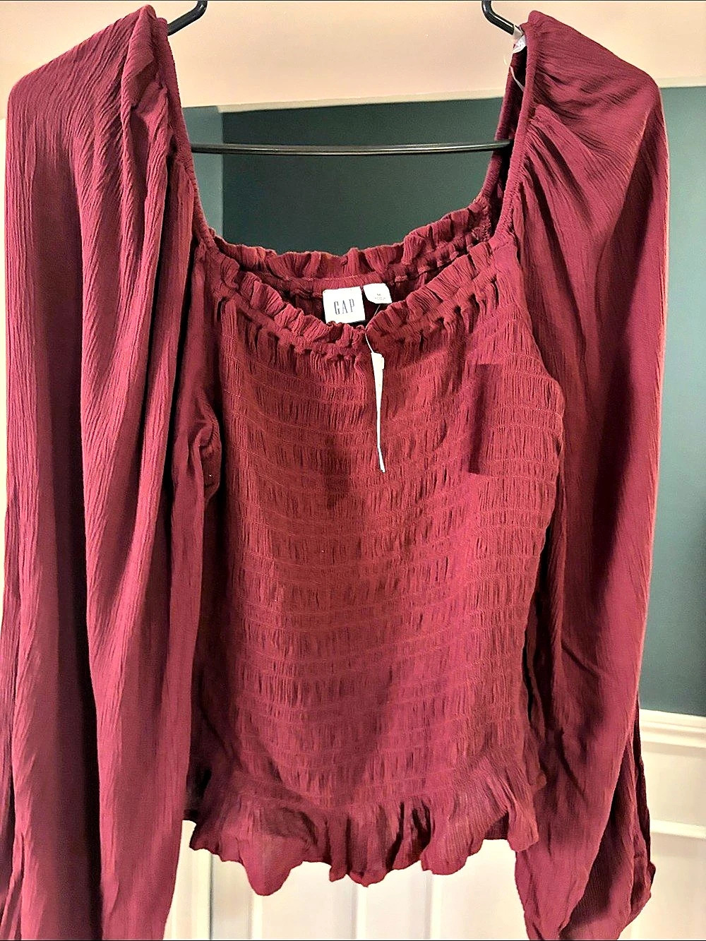 Gap Crepe Smocked Top Long Sleeve Burgundy Size Medium NWT